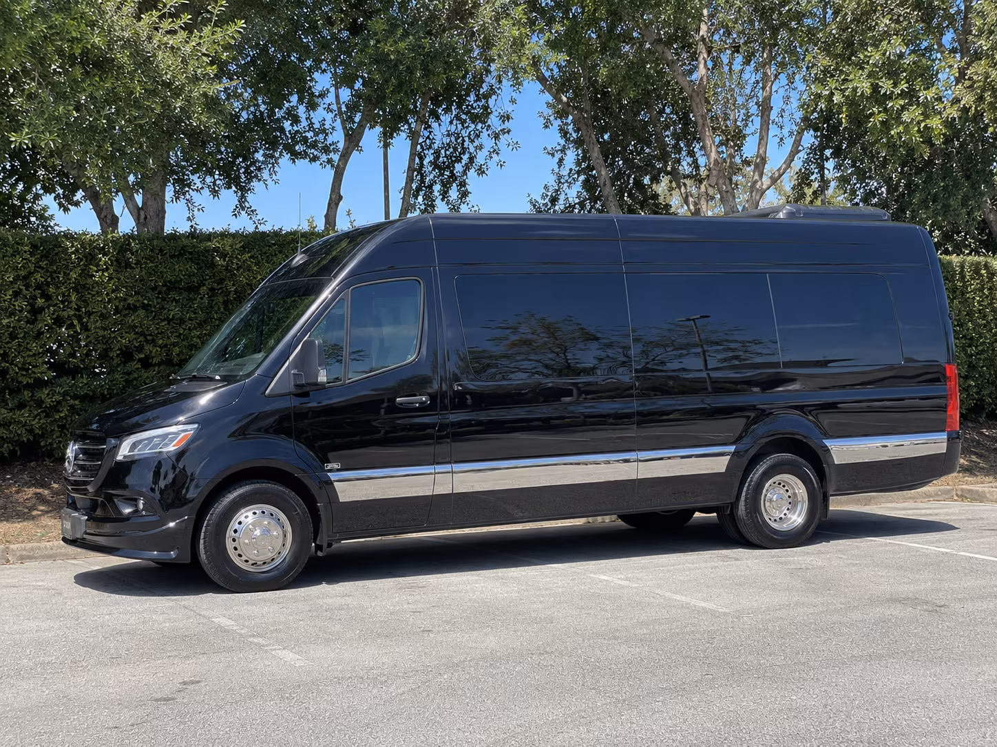 client transfer and vip executive sprinter van service in pearland texas
