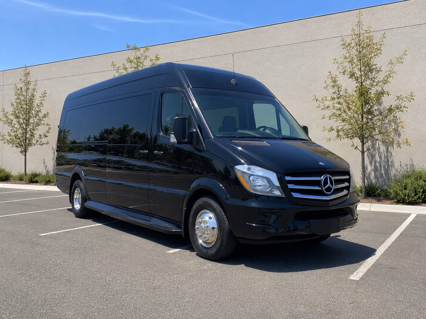 late night and red eye sprinter van airport pickups in pearland any hour any day